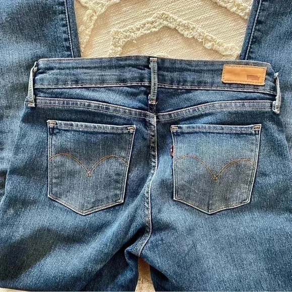 - LEVIS Demi Curve Modern Rise SKinny Jeans - Picture 7 of 7